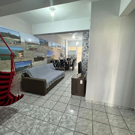 Apartamento Vista Mar 209 - 2 Quartos - Praia Do Morro - Predio Frente Mar - Varanda Com Vista Mar - Elevador - Atravessou A Avenida, Ja Esta Na Praia - Com Garagem - Internet Гуарапарі Екстер'єр фото